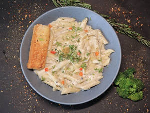 Veg Penne Creamy  Alfredo (white Sauce)
