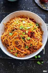 Schezwan Noodles ( spicy)