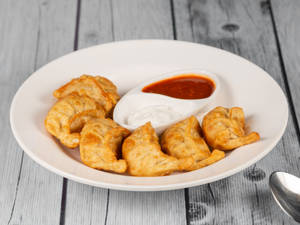 Chicken Fried Momos (6 Pcs)