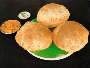 Poori (3 Pcs)