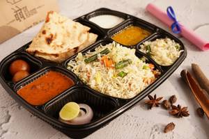 Veg Shahi Pulao Combo Thali