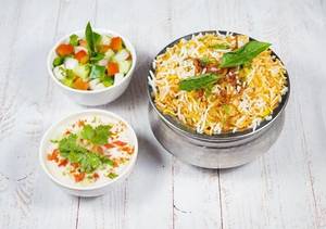 Lucknowi Aloo Dum Biryani