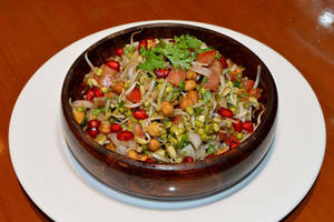 Veg Sprouts And Beans Salad