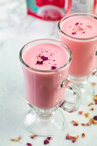 Rose milk