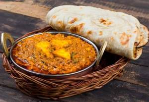Mutter Paneer With 3 Butter Roti