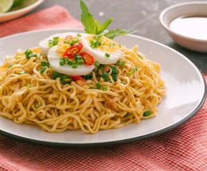 Egg special maggi