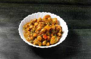 Aloo Chana