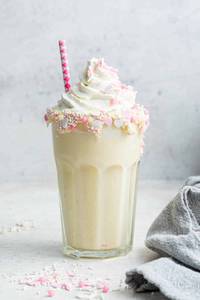 Vanilla Milk Shake