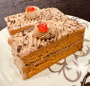 Chocolate Butter Cream Cake [2 Pieces]