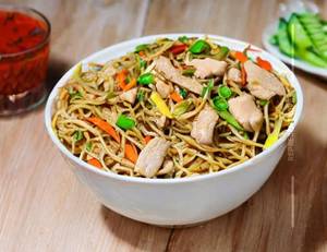 Chicken Hakka Noodles