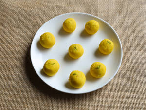 Kesar Peda (250 gms )