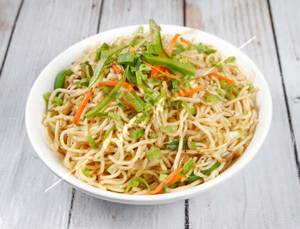 Veg Chow Mein Roll