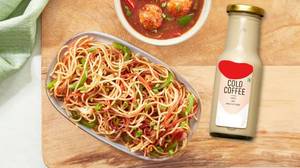 Veg Hakka Noodles + Cold Coffee