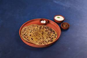 2 Butter Aloo Paratha & Dahi [100 ml]