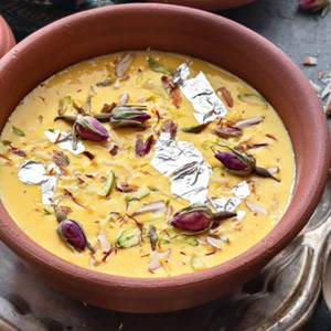Zafrani Matka Phirni
