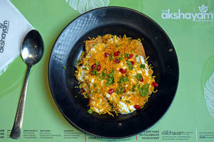 Dhahi Papdi