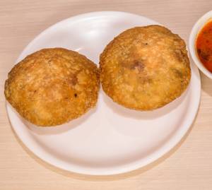 Khasta Kachori (2 Pieces)