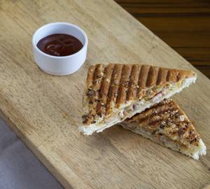 Cheese Paneer Masala Sandwich