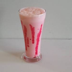 Strawberry Delight Shake
