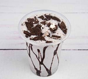 Oreo Kit Kat Milkshake