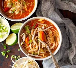 Chicken Thukpa