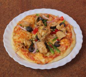 8" Chilli Chicken Pizza