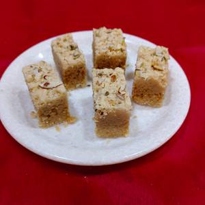Besan Mysore Pak ( Desi Ghee)