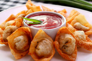 Veg Fried Wonton (8 Pcs)