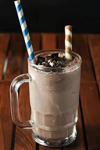 Kit kat shake