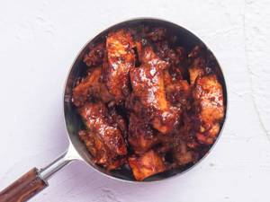 Jain Cottage Cheese & Bell Peppers In Soya Chilli Sauce (semi-dry)