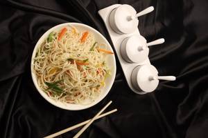 Chicken Hakka Noodles