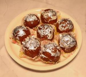 Dry Gulab Jamun [1Pc]