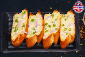 Spicy Supreme Garlic Bread