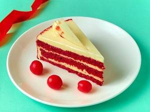 White Chocolate Red Velvet Pastry (Slice)