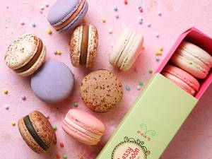 Box Of 6 Macarons