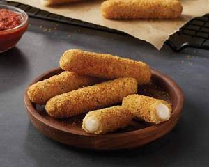 Cheesy Pizza Sticks [8 Pieces]