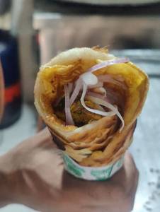 Hot Garlic Chaap Roll