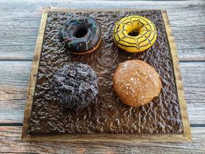 Mixed Berry Filled Doughnut Box