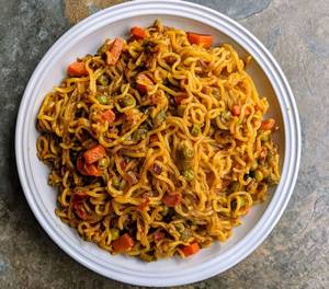 Vegetable Maggi With Butter