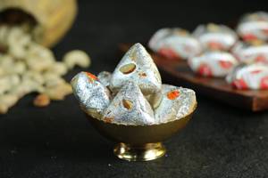 Kaju Pista Pan
