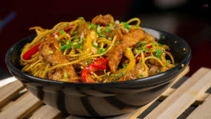 Egg Schezwan Chow mein
