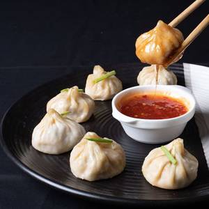 Veg Paneer Momos