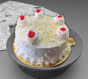 Vanilla Eggless Cake