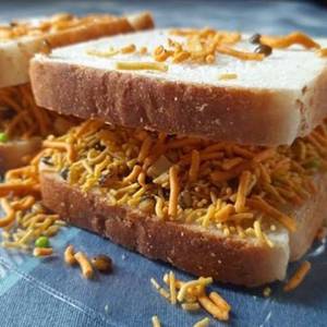 Bhujia Cheese Sandwich