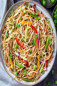 Noodles Hakka