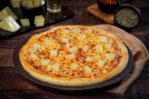 Cheese And Pineapple Pizza