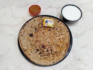Aloo Mutter Parotha