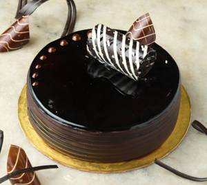 Chocolate Truffle Cake (900 gms)                              