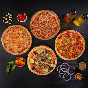 Combo Of 2 Veg And 2 Non-Veg Pizzas