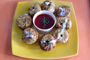 Veg Afghani Momos [8 Pieces]